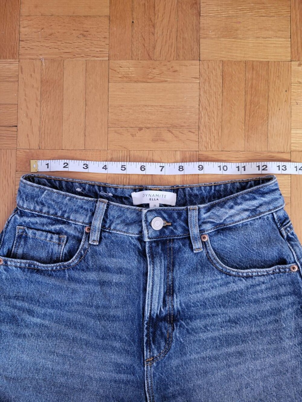 Dynamite High Rise Shorts - Picture 3 of 10